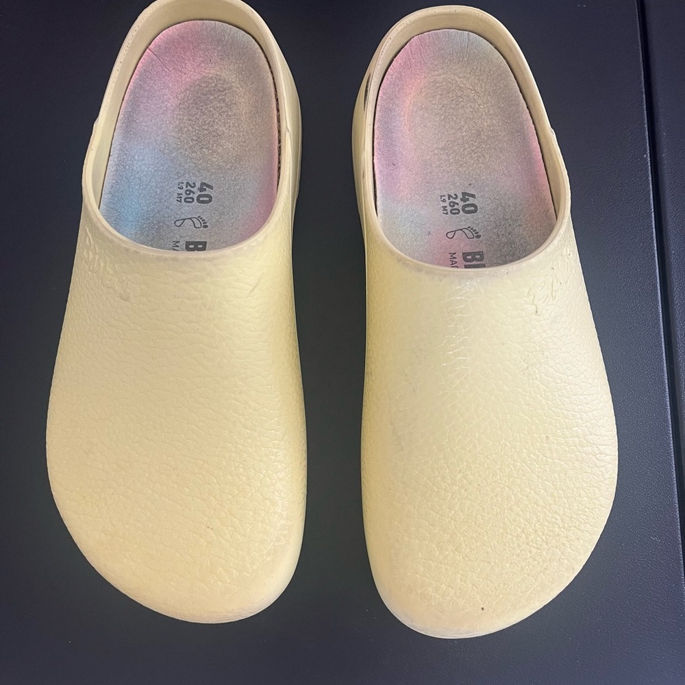 Birkenstock Kids Slip-On Clogs in Pale Yellow